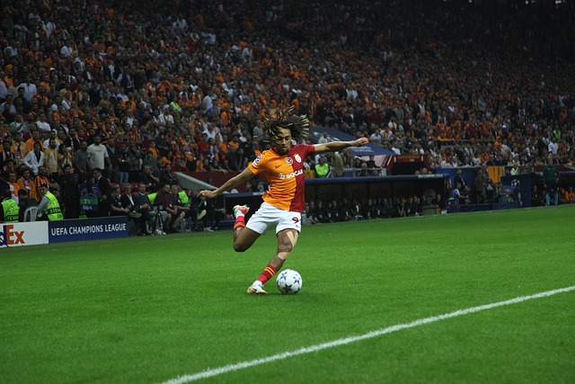 字母晃眼 布朗:他不過是個孩子 我全心助力球隊勝利.