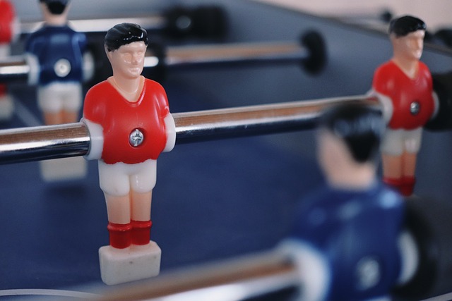 湖北孝感教育部门部署“游泳进校园”,今年要教会2万名学生游泳.