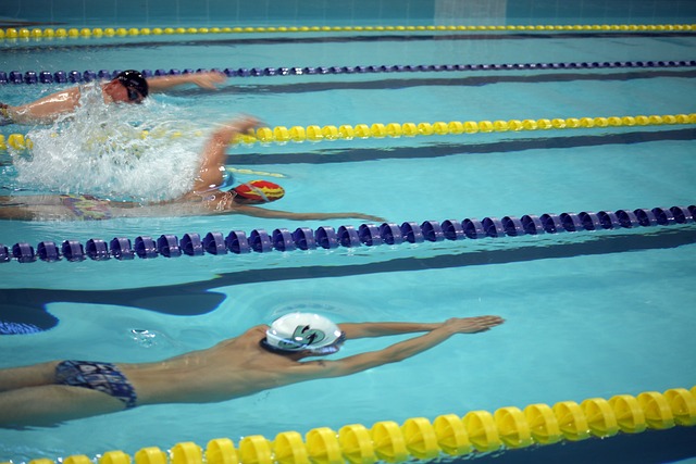 王菲为什没有达到邓紫棋的高度呢？6亮15回复.